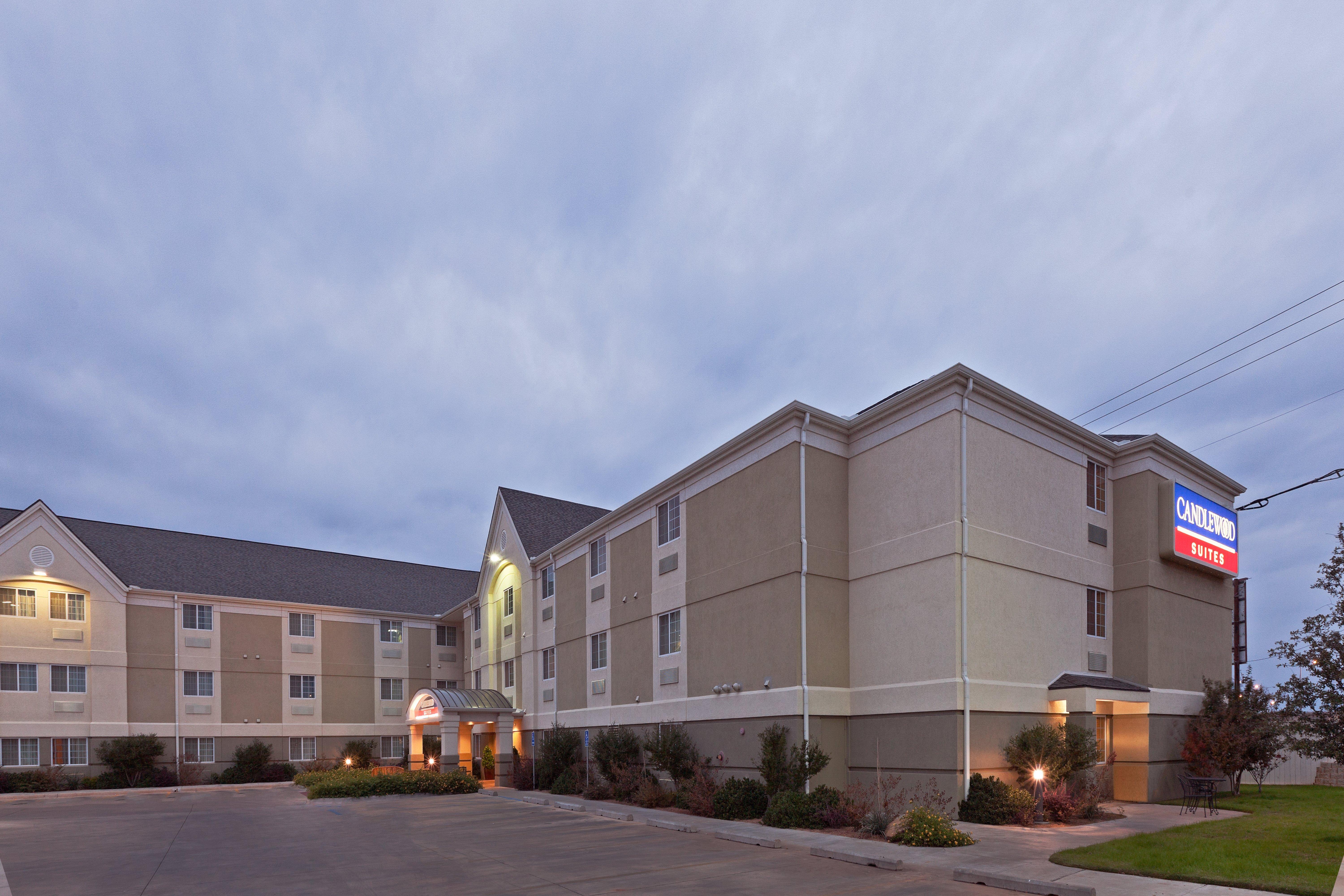 Candlewood Suites Wichita Falls At Maurine Street By Ihg Ngoại thất bức ảnh