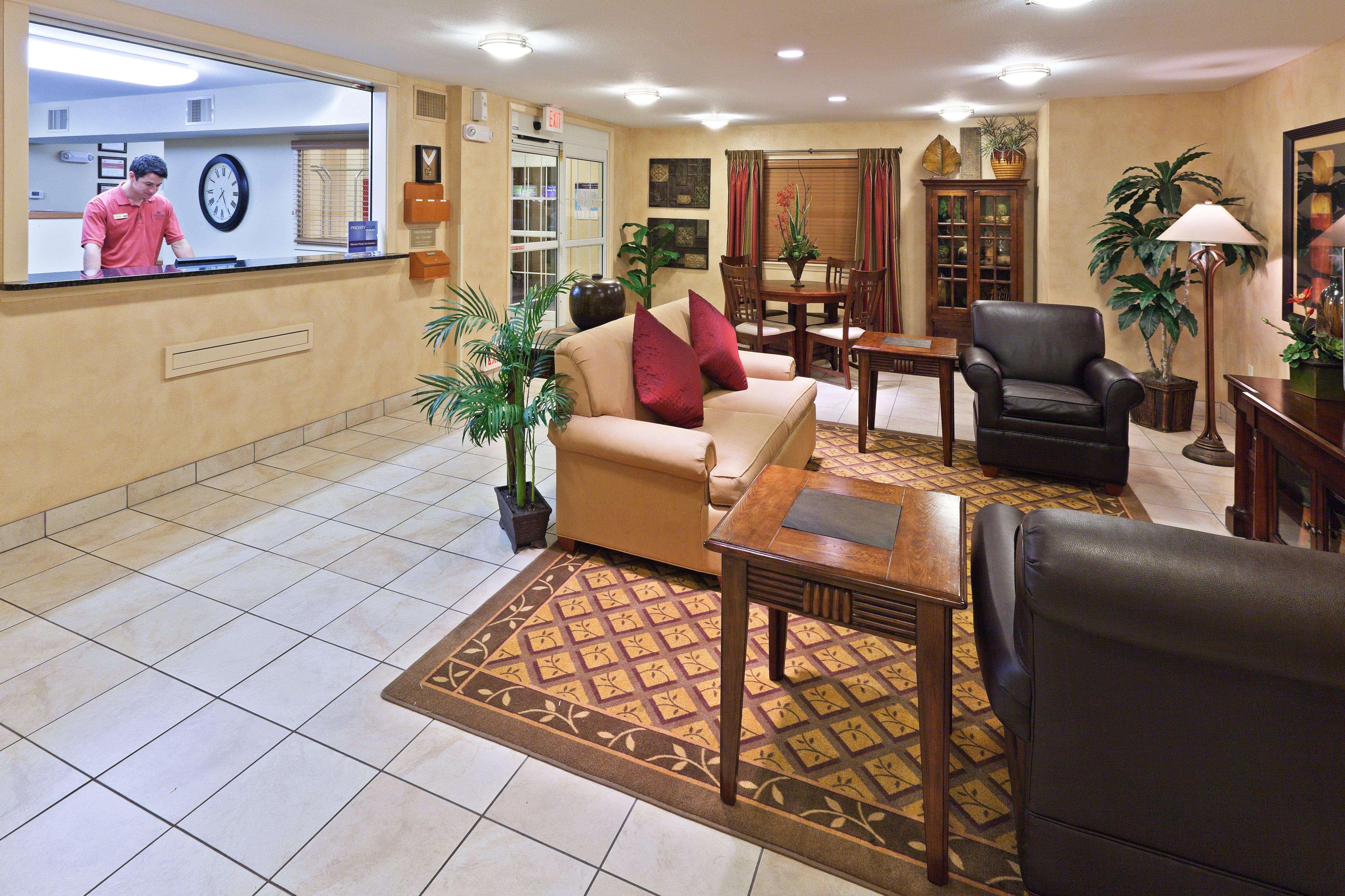 Candlewood Suites Wichita Falls At Maurine Street By Ihg Ngoại thất bức ảnh